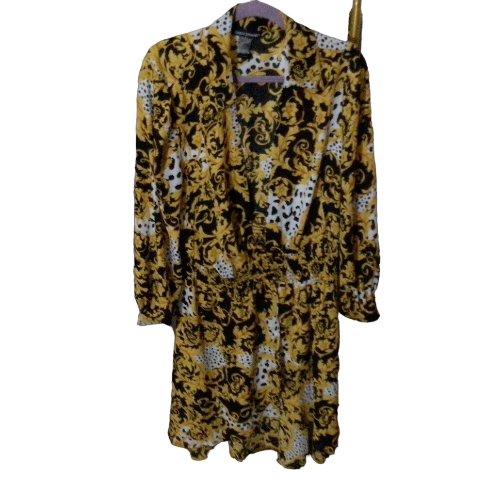 Long jacket, chiffon type fabric, multi colored yellow/black/white